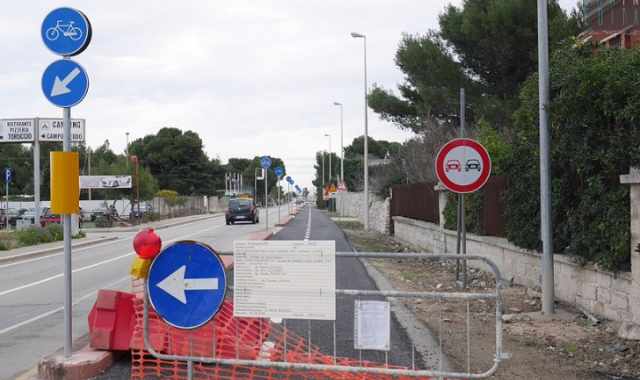 Disagi e insicurezza: la pista ciclabile tra Giovinazzo e Santo Spirito fa discutere